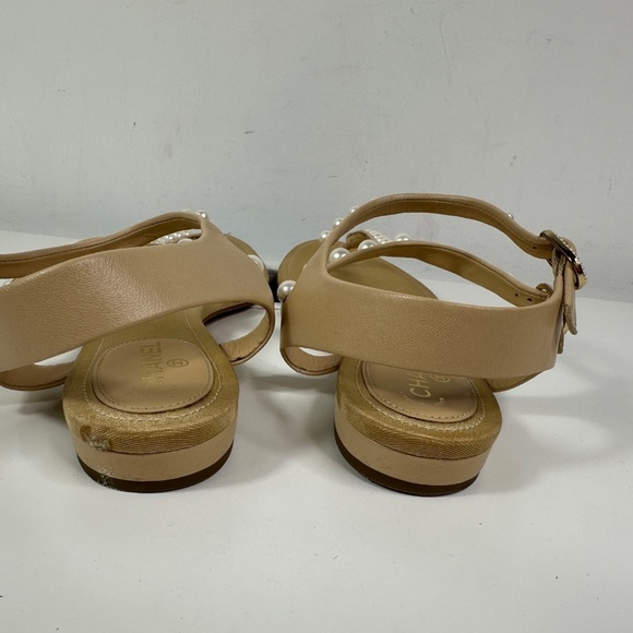 CHANEL Faux Pearl Thong Flat Beige Sandal Women's Size 39 1/2 With Box - Picture 13 of 16